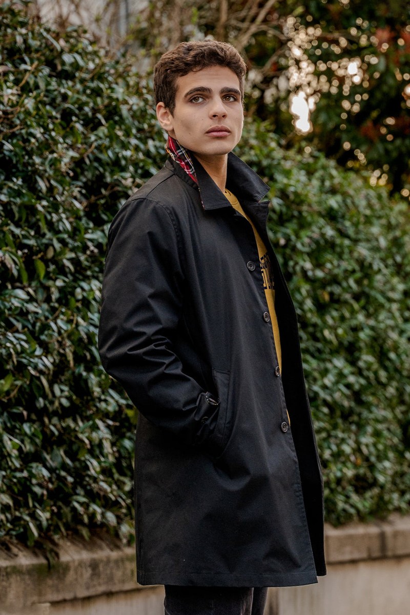 Armstrong Mac Coat in black