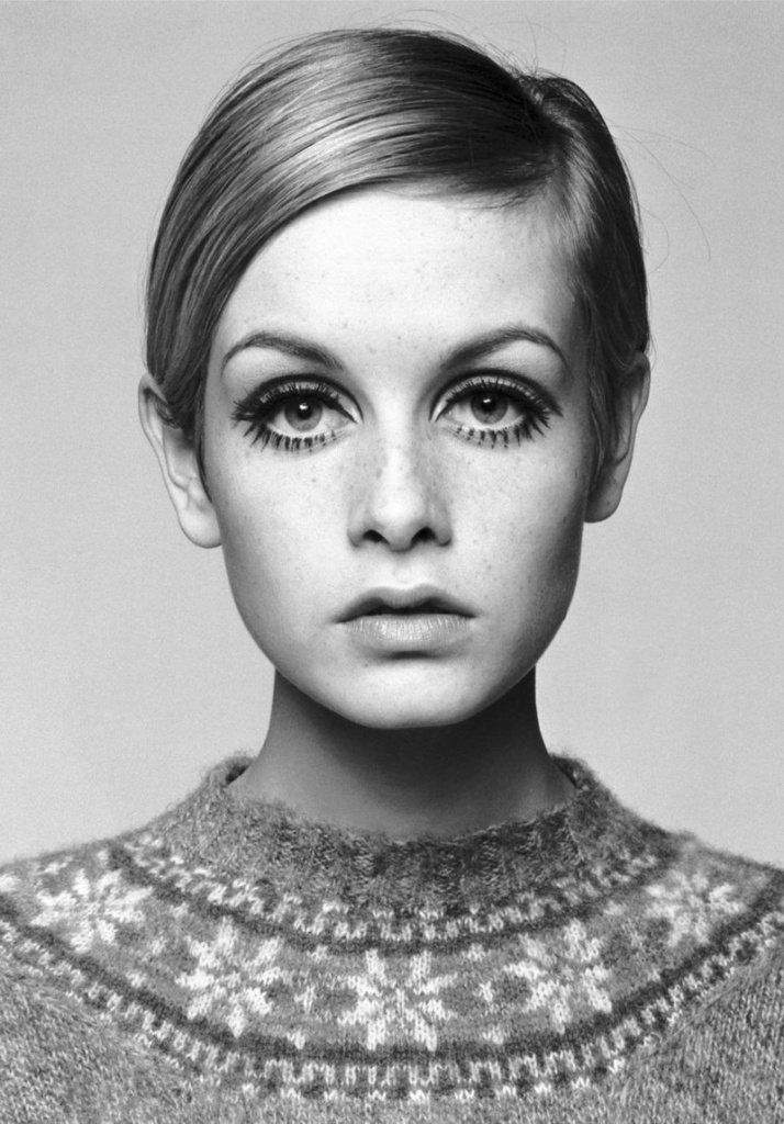 что такое свингующие шестидесятые. Twiggy 6 min. что такое свингующие шестидесятые фото. что такое свингующие шестидесятые-Twiggy 6 min. картинка что такое свингующие шестидесятые. картинка Twiggy 6 min. Оттепельными, или свингующими, 60‒70-е годы прошлого века называют потому, что именно в этот период у диссидентов-западников началась благодатная жизнь. Важнейшие события в мире происходили в сфере науки и техники, музыки и литературы, театра и кино, моды и живописи, стремительно развивались телевидение и спорт, начали появляться первые компьютерные игры.
