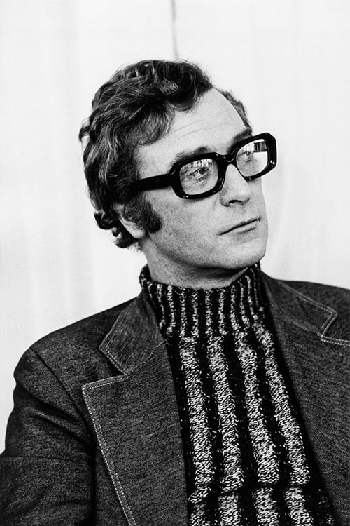 что такое свингующие шестидесятые. Michael Caine 8 min. что такое свингующие шестидесятые фото. что такое свингующие шестидесятые-Michael Caine 8 min. картинка что такое свингующие шестидесятые. картинка Michael Caine 8 min. Оттепельными, или свингующими, 60‒70-е годы прошлого века называют потому, что именно в этот период у диссидентов-западников началась благодатная жизнь. Важнейшие события в мире происходили в сфере науки и техники, музыки и литературы, театра и кино, моды и живописи, стремительно развивались телевидение и спорт, начали появляться первые компьютерные игры.